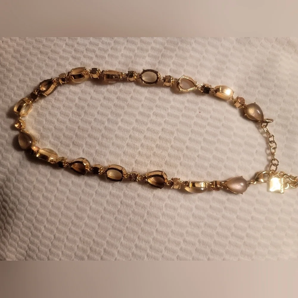 🤩😍❤️Anne Klein Gold Smoky Pastel Cat eye Look Beaded Necklace